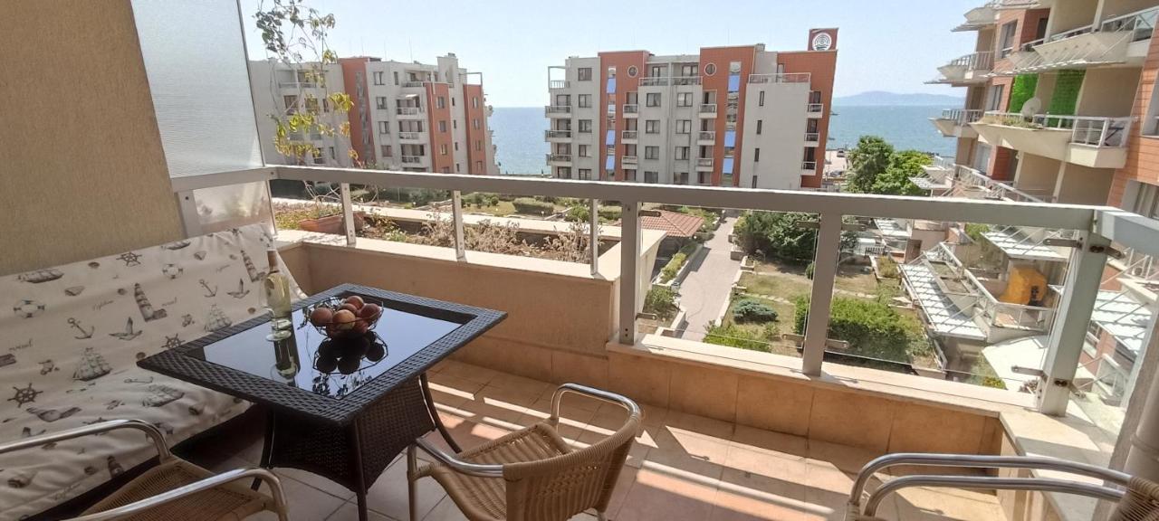 Cozy Apartment With Sea View And Free Parking 帕莫瑞 外观 照片