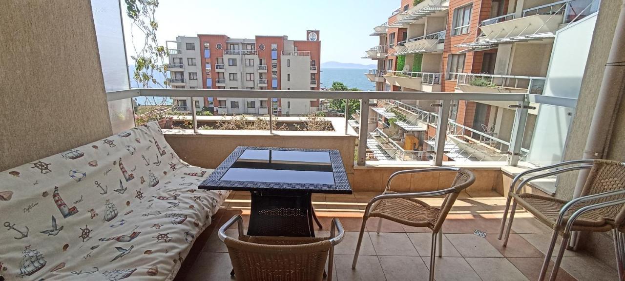 Cozy Apartment With Sea View And Free Parking 帕莫瑞 外观 照片